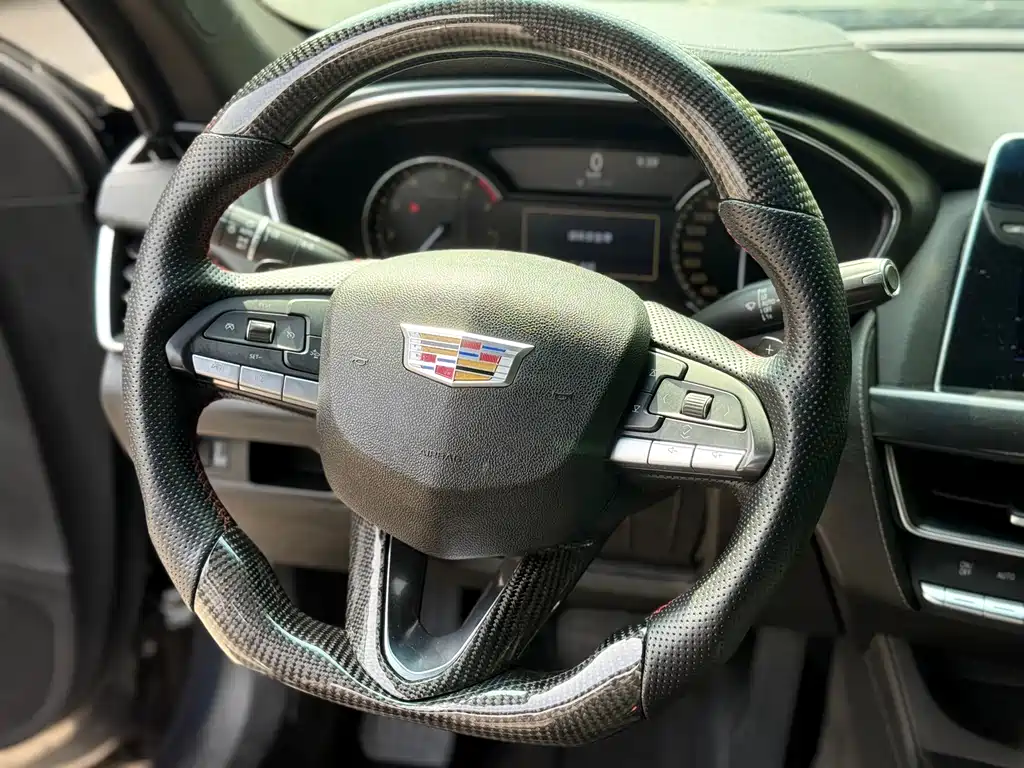 Cadillac CT5 2020 — фото 11