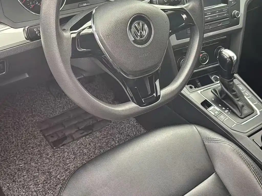 Volkswagen Lamando 2016