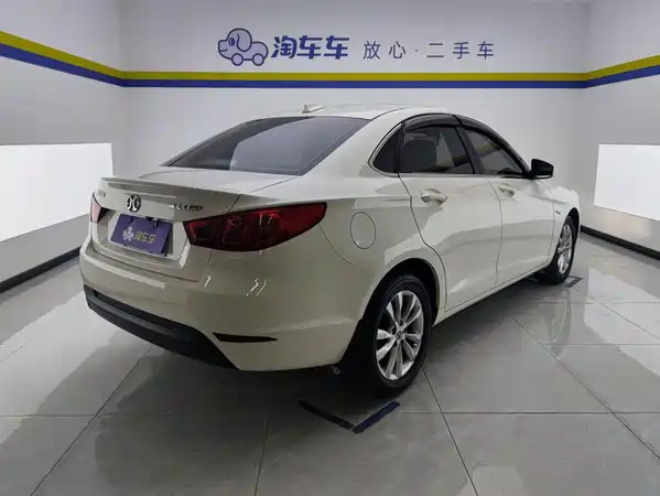 BAIC Shenbao D50 2016