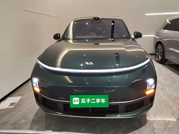 Li Auto L9 2025