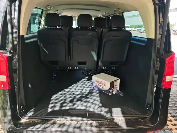 Mercedes-Benz Vito 2024