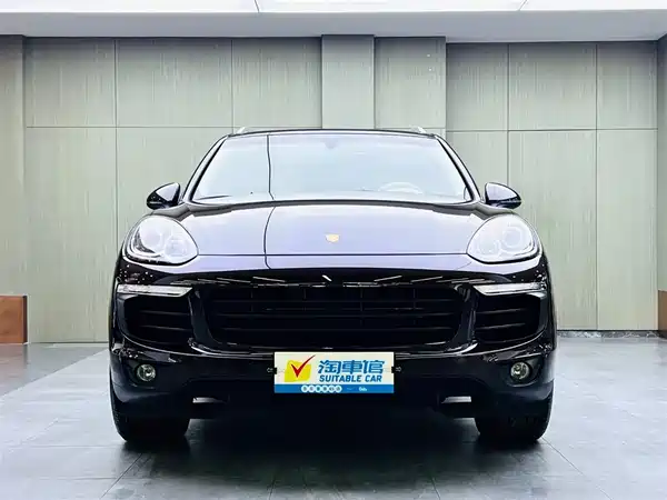 Porsche Cayenne 2015