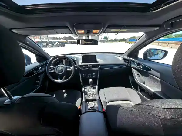 Mazda CX-4 2021