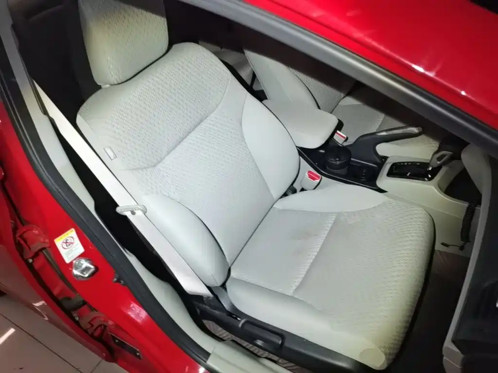 Honda Civic 2015 — фото 25
