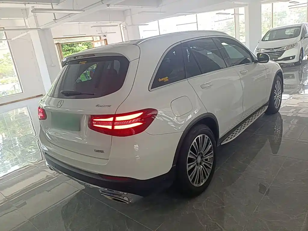Mercedes-Benz GLC 2016