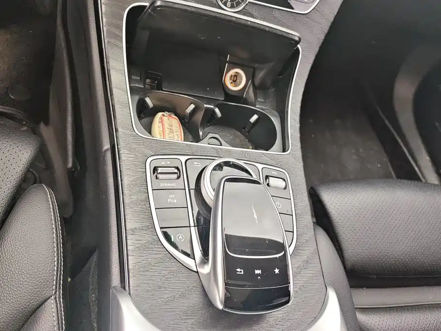 Mercedes-Benz C-Class 2018 — фото 16