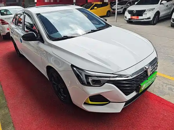Roewe i6 MAX 2020