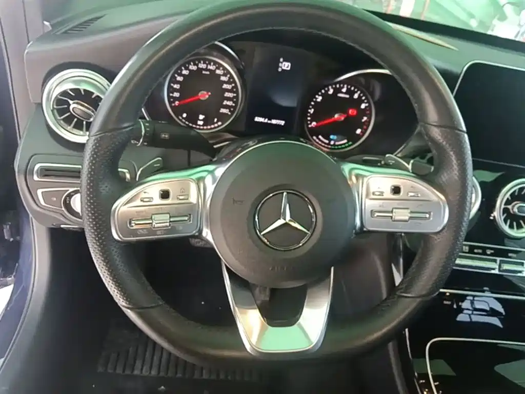 Mercedes-Benz C-Class 2019 — фото 11