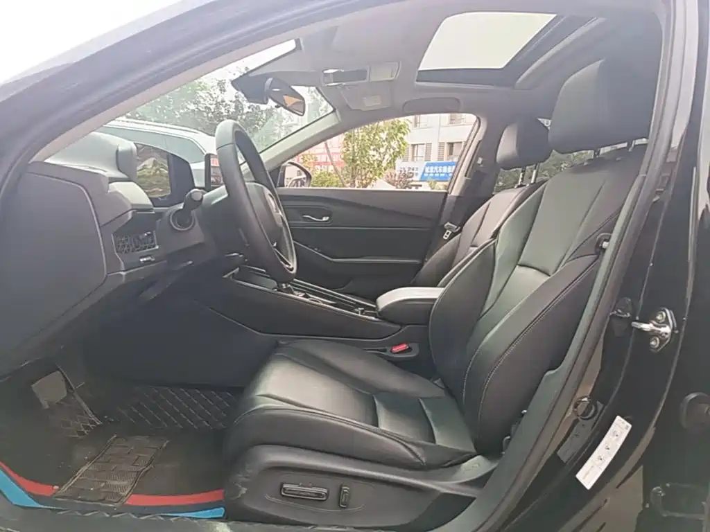 Honda Accord 2024 — фото 15