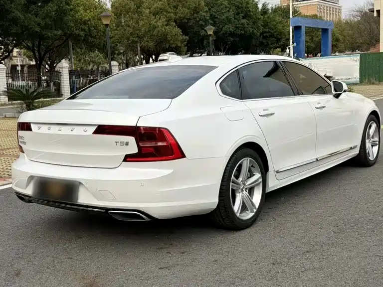 Volvo S90 2019 — фото 5