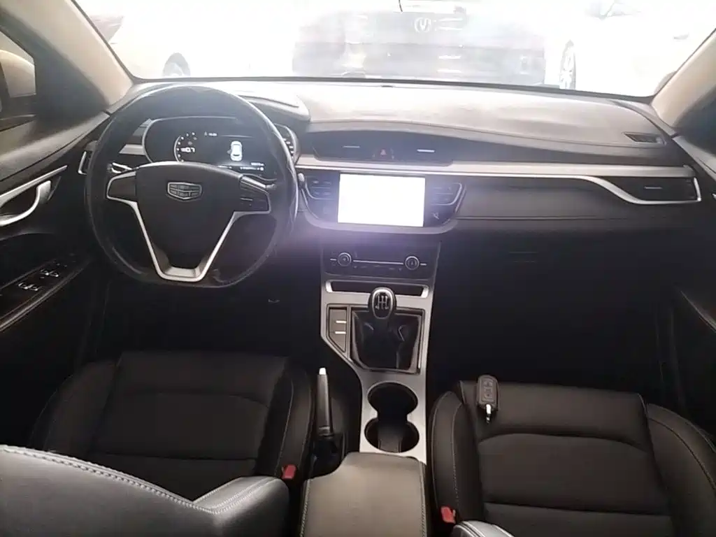Geely Vision S1 2018 — фото 10