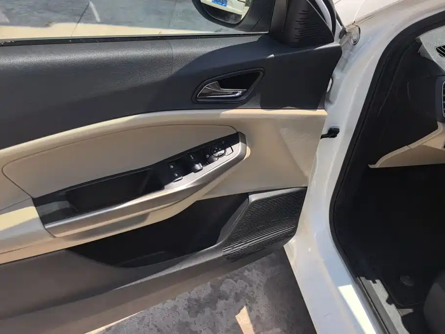 Ford Escort 2018