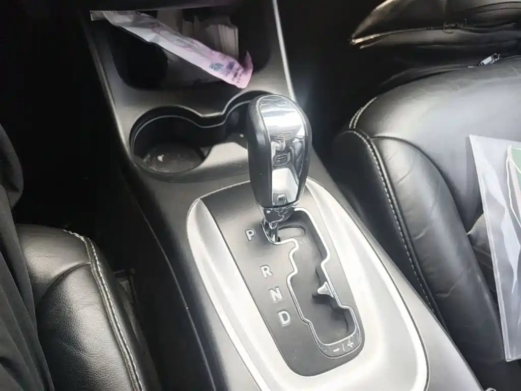 Dodge Journey 2016 — фото 14