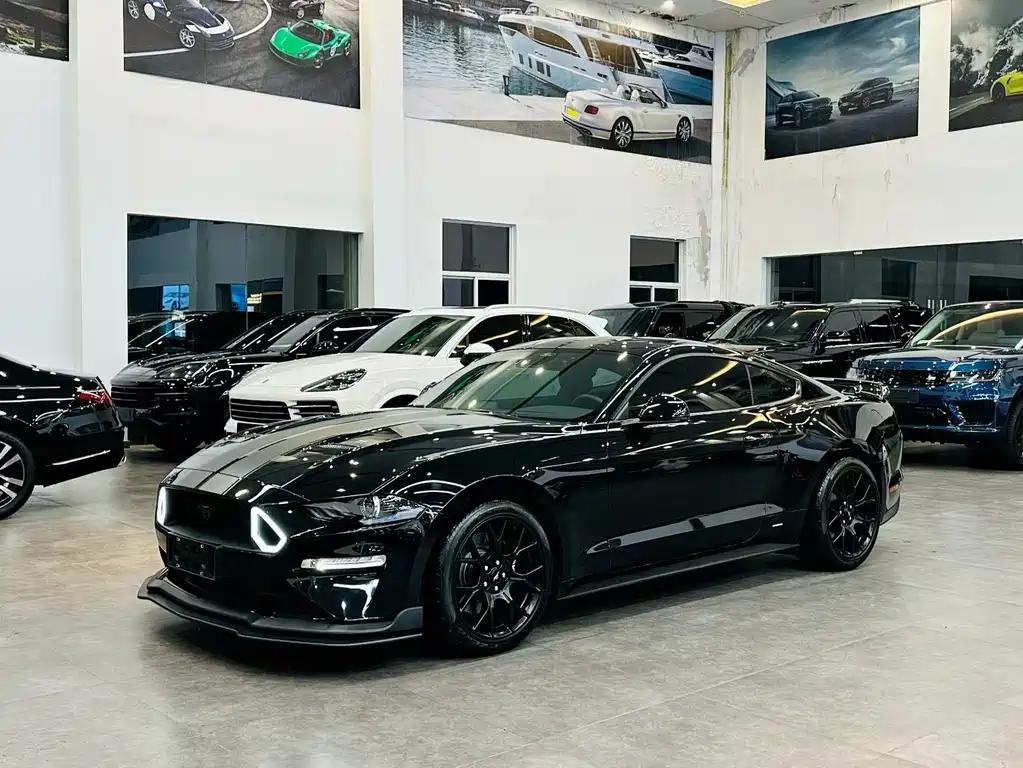 Ford Mustang 2021