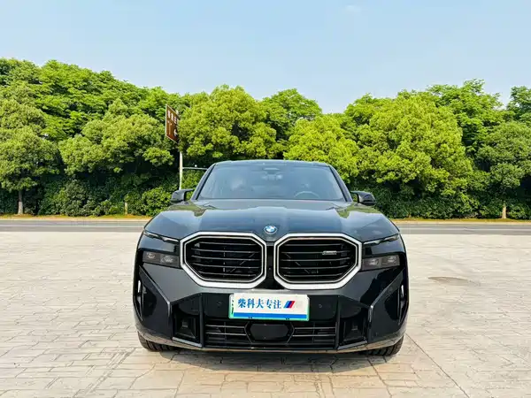 BMW XM 2023