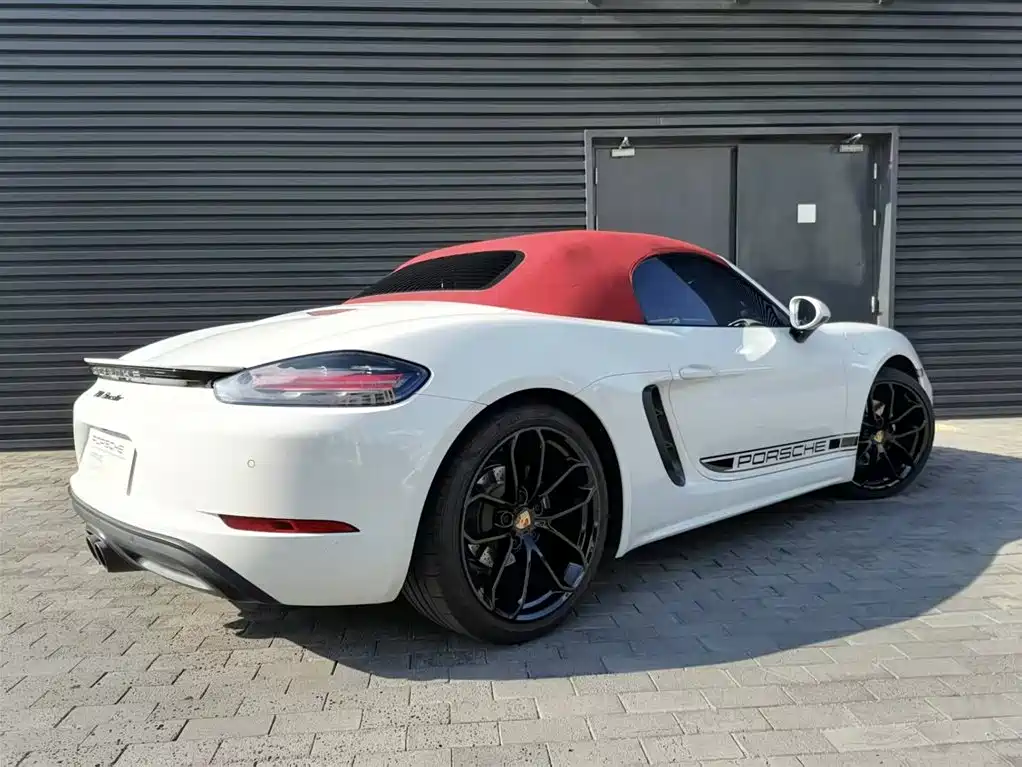 Porsche 718 2023 — фото 17
