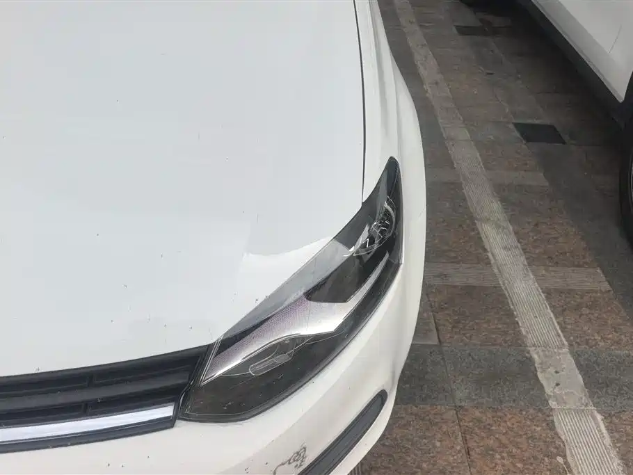 Volkswagen Polo 2016
