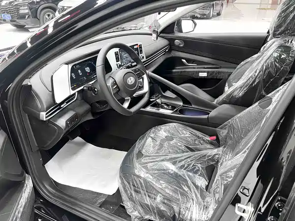 Hyundai Elantra 2026