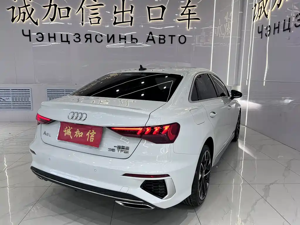 Audi A3 2022 — фото 4