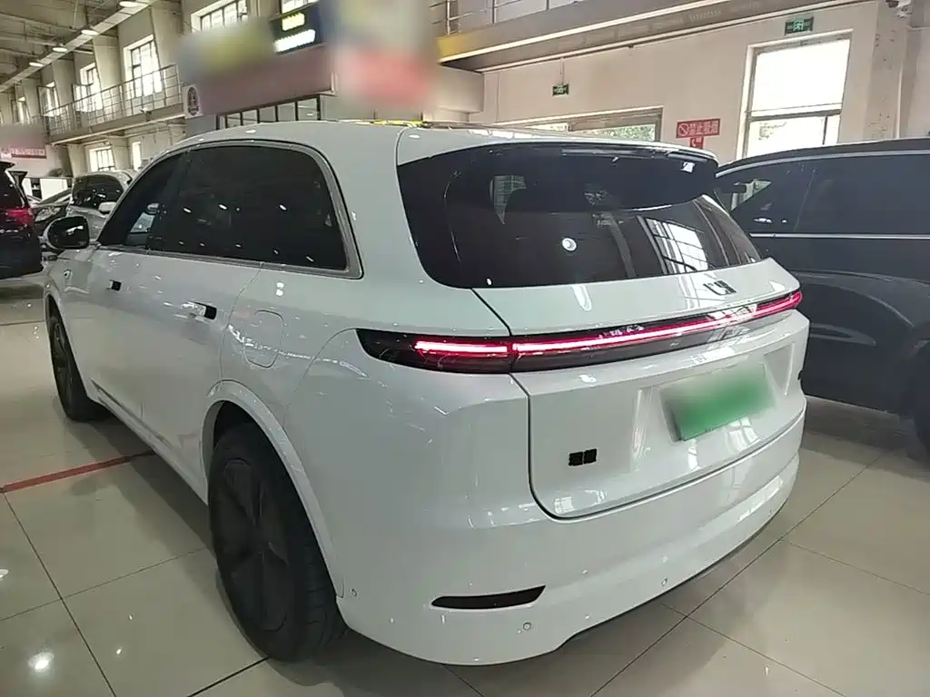 Li Auto Li L7 2024