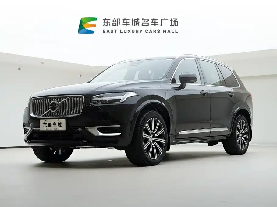 Volvo XC90 2023 — фото 1
