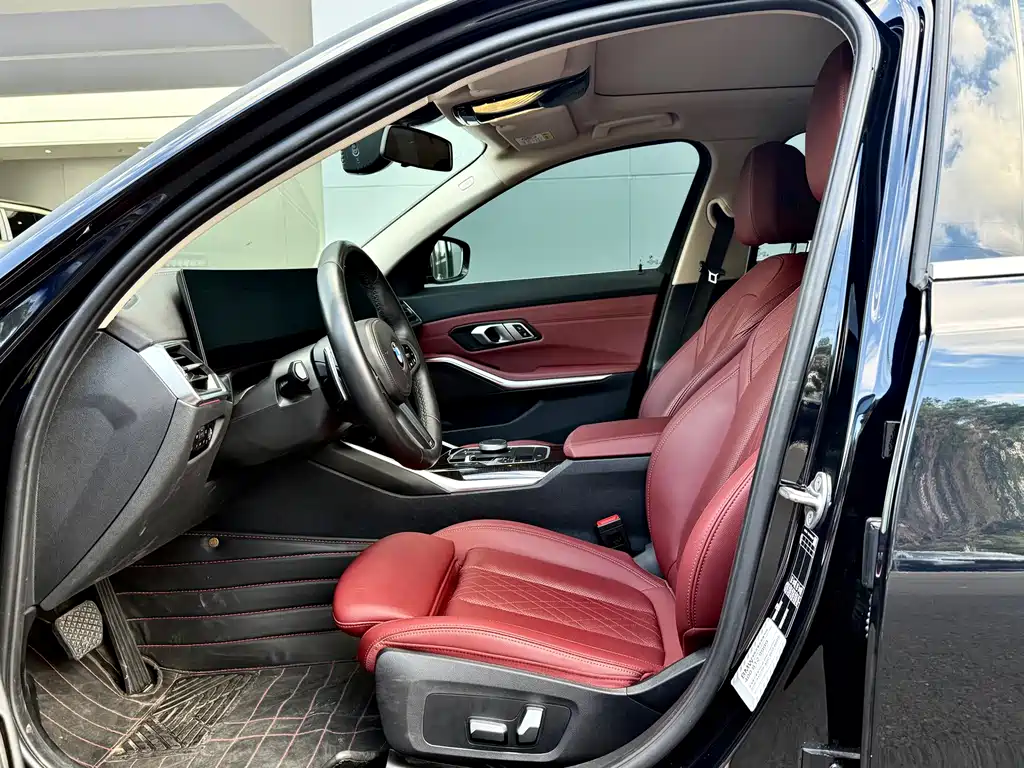 BMW 3 Series 2023