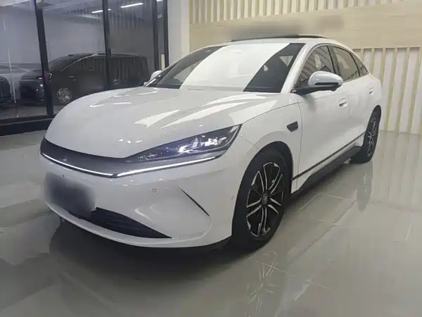 BYD Qin L 2025