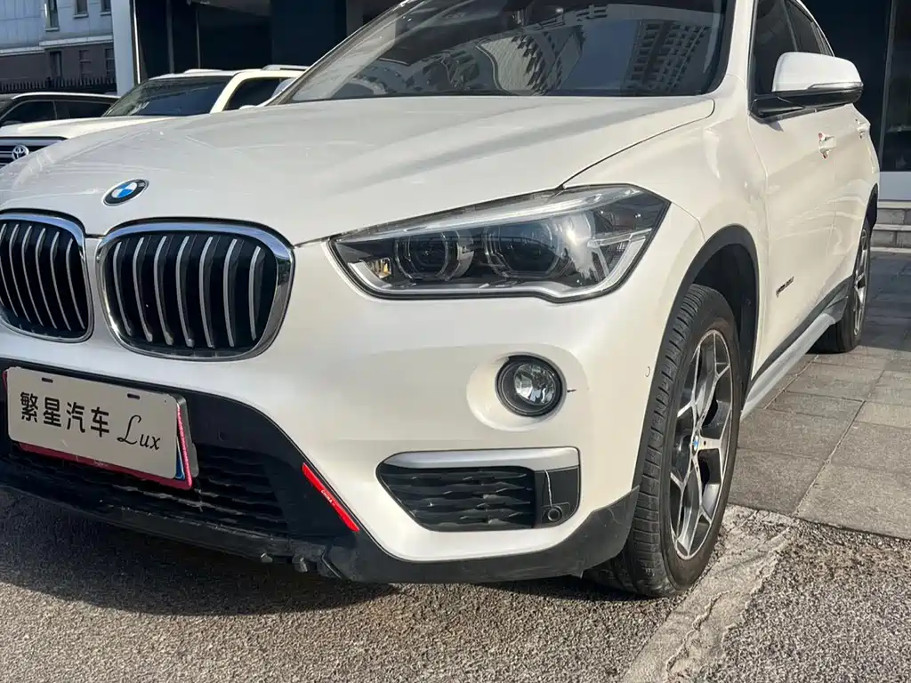 BMW X1 2018 — фото 3