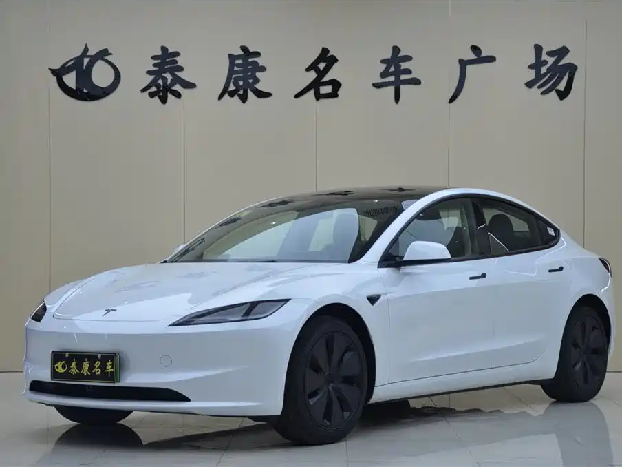 Tesla Model 3 2026