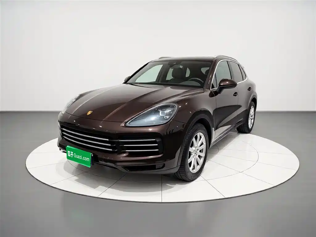 Porsche Cayenne 2019 — фото 2