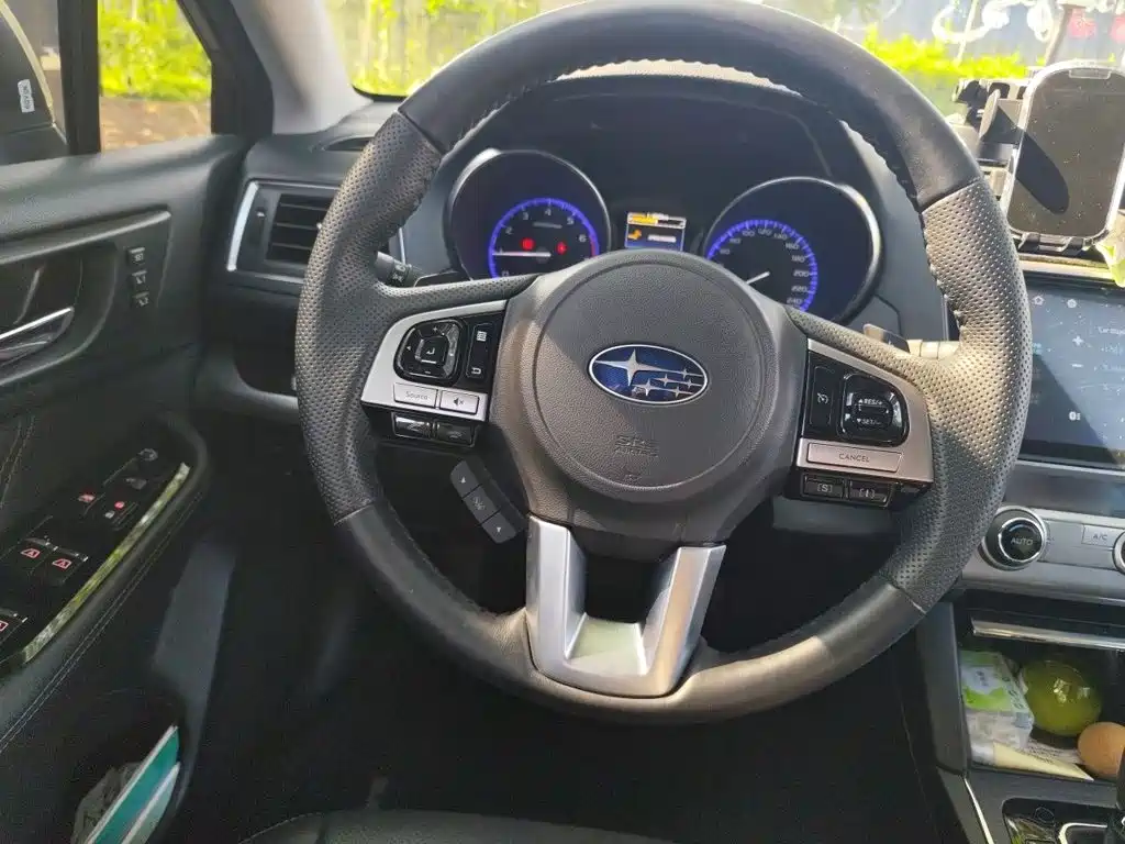 Subaru Outback 2016