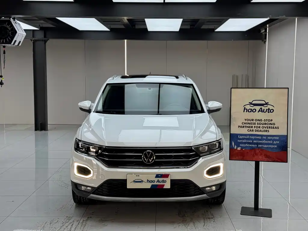 Volkswagen T-Roc 2021 — фото 2
