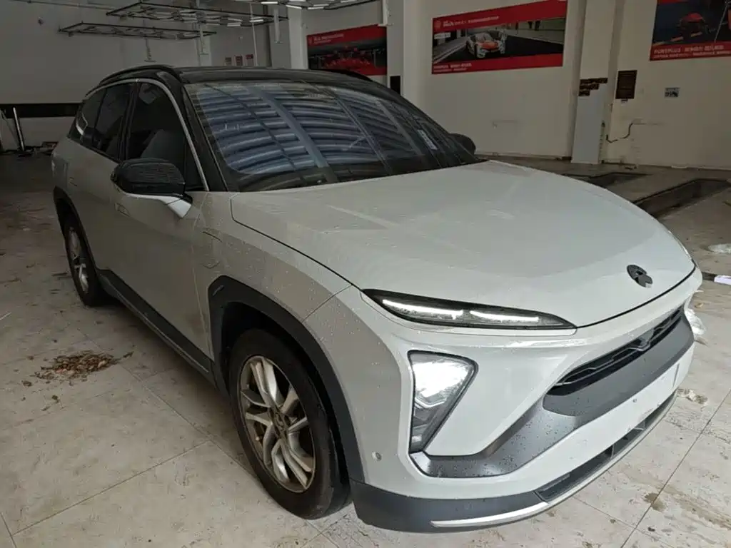 NIO ES6 2021