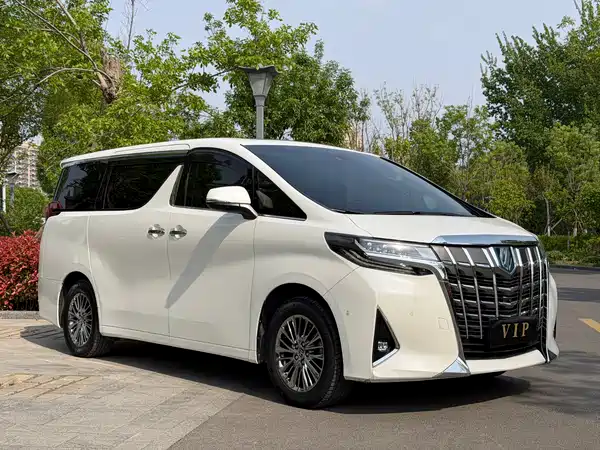 Toyota Alphard 2021