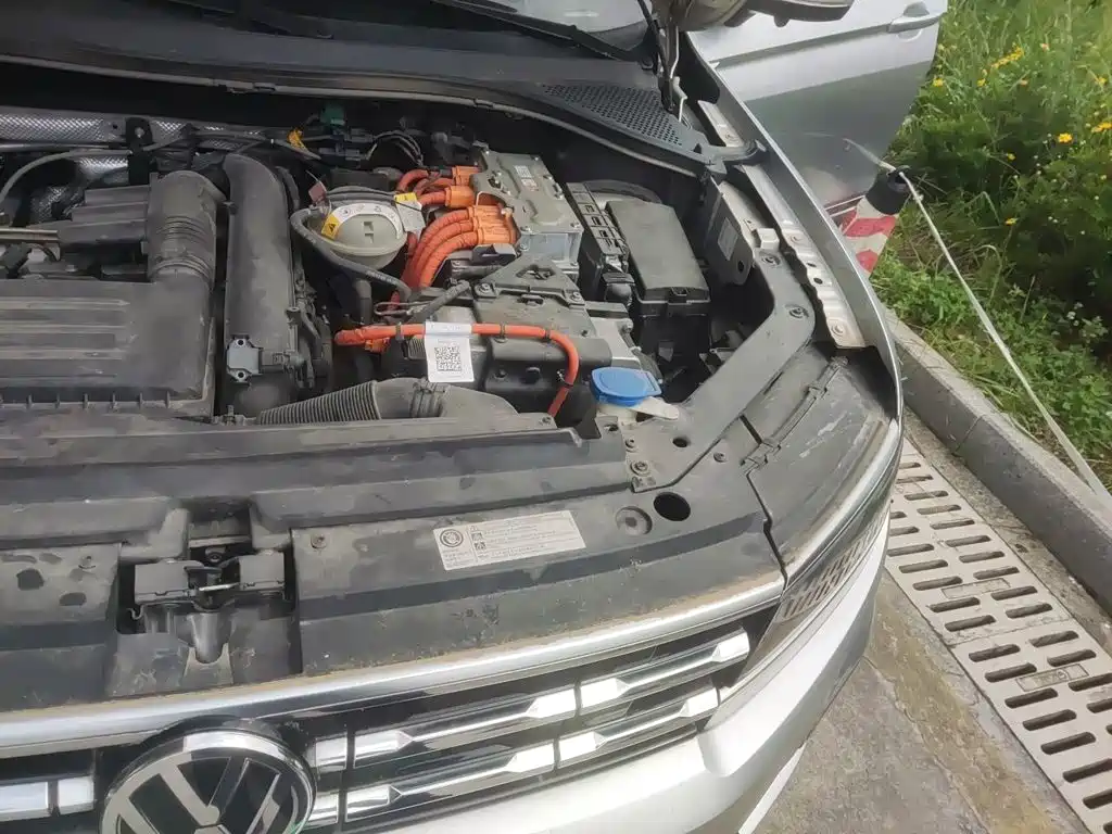 Volkswagen Tiguan L PHEV 2019 — фото 22