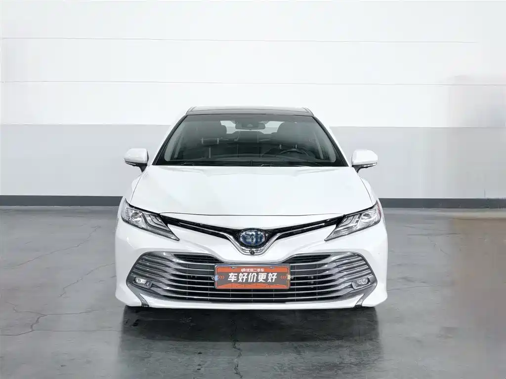Toyota Camry 2020