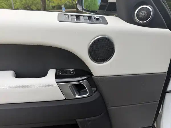 Land Rover Range Rover Sport 2014