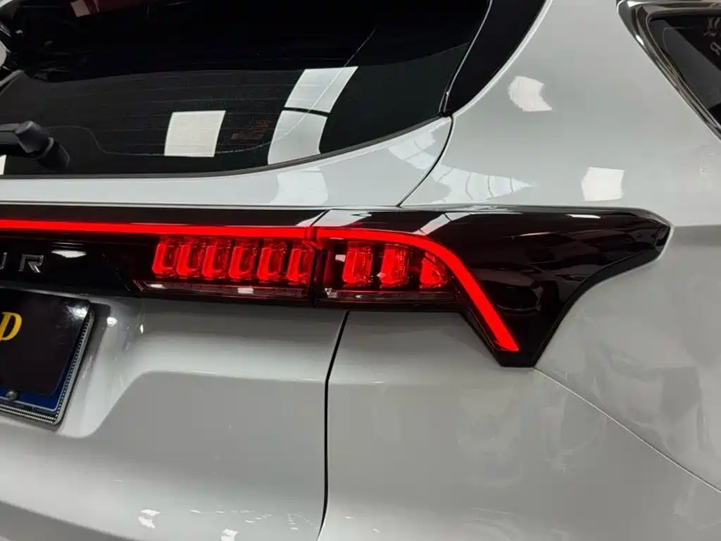 Jetour X70 PLUS 2023 — фото 20