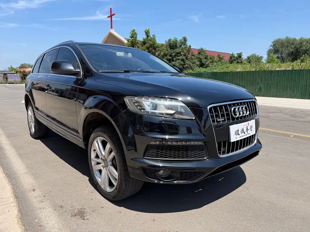 Audi Q7 2011