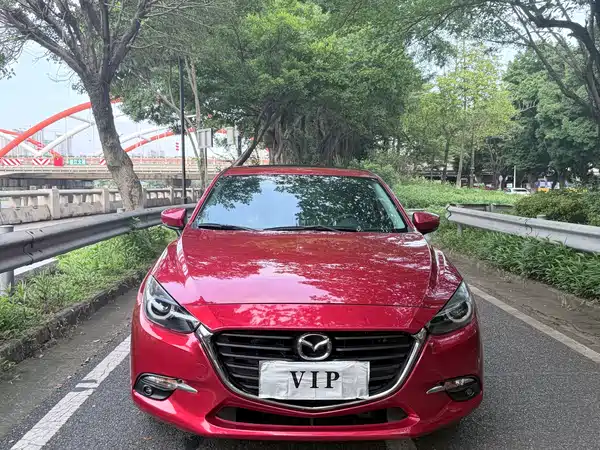 Mazda 3 Axela 2017