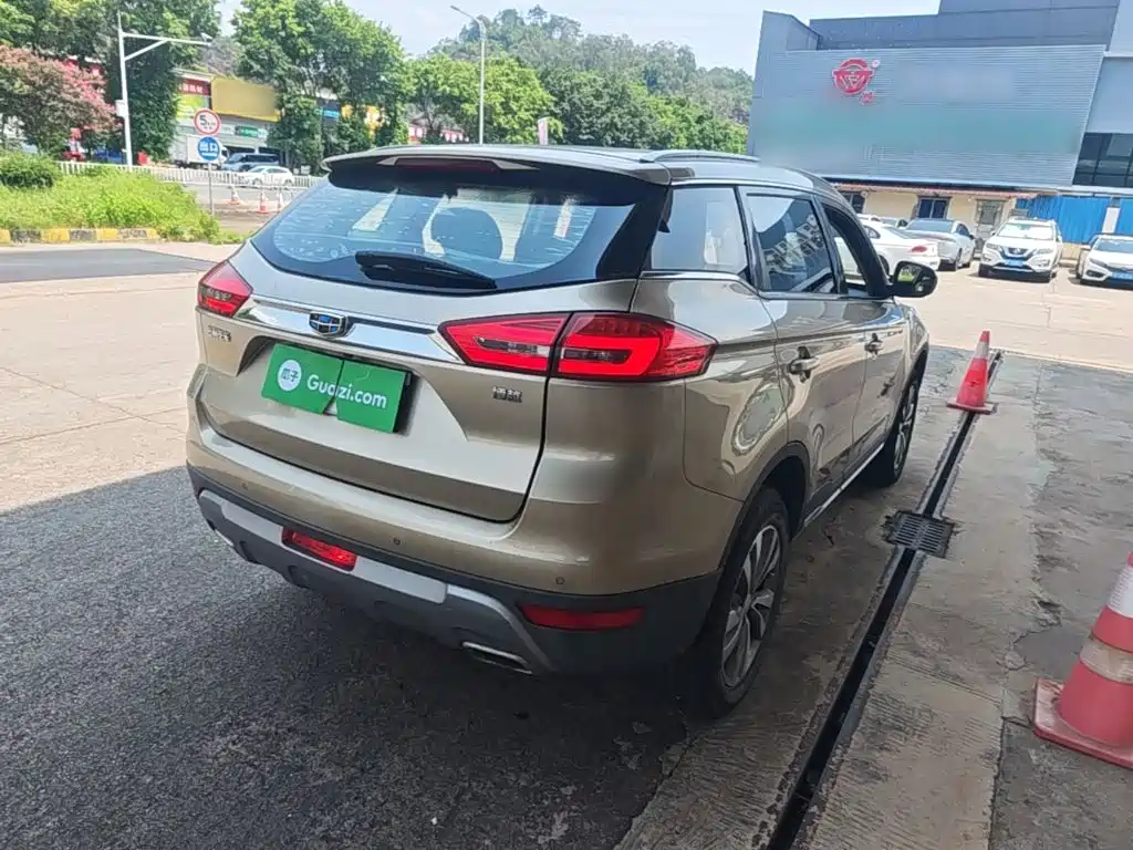 Geely Boyue 2017