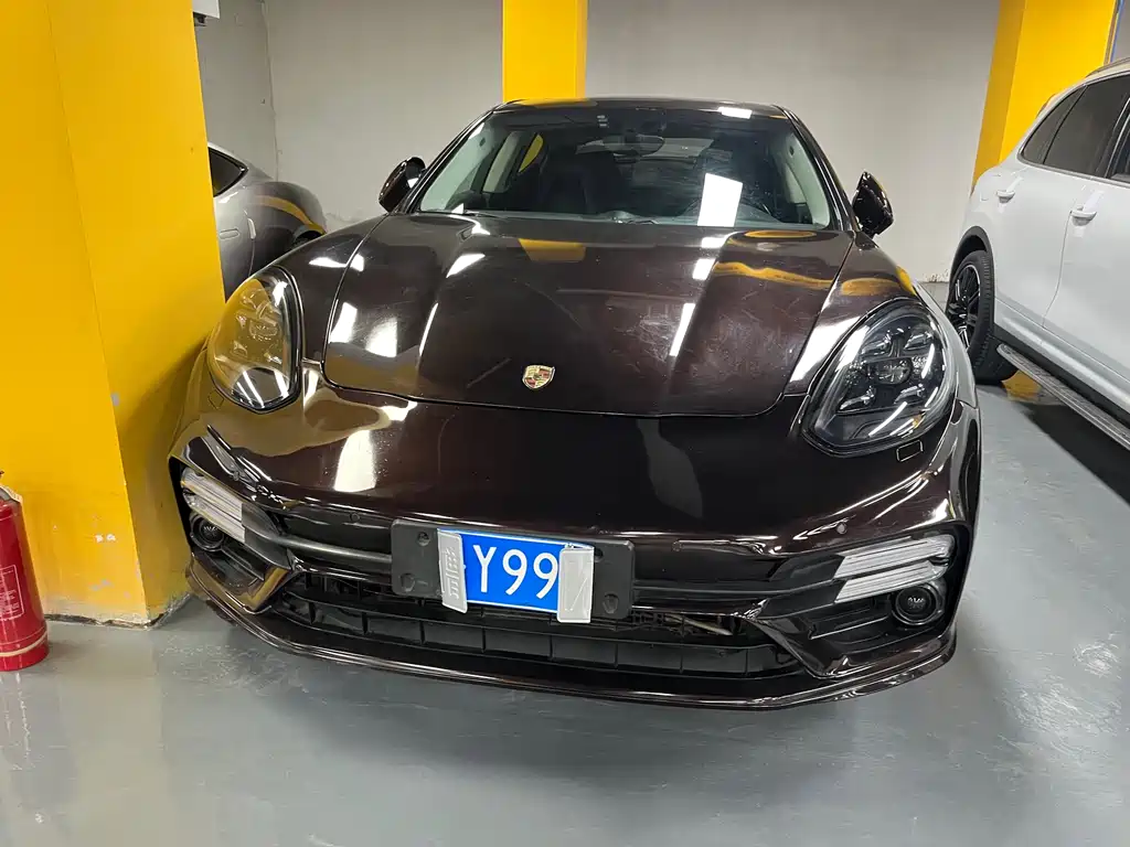 Porsche Panamera 2012