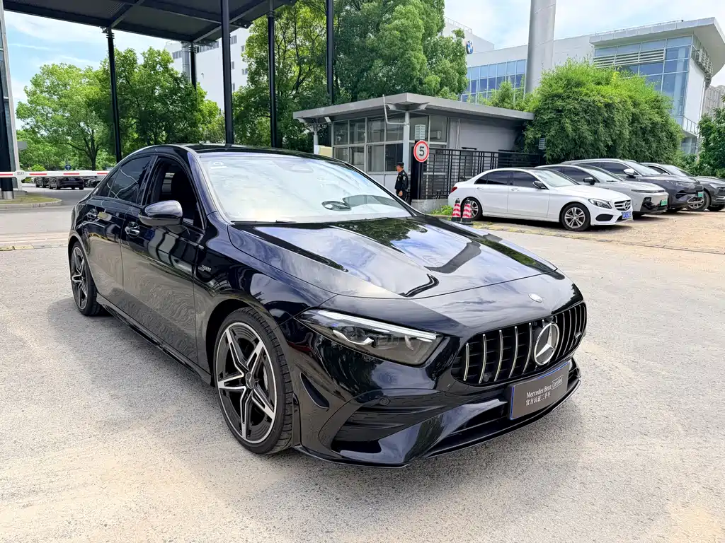 Mercedes-Benz A-Class AMG 2026 — фото 3