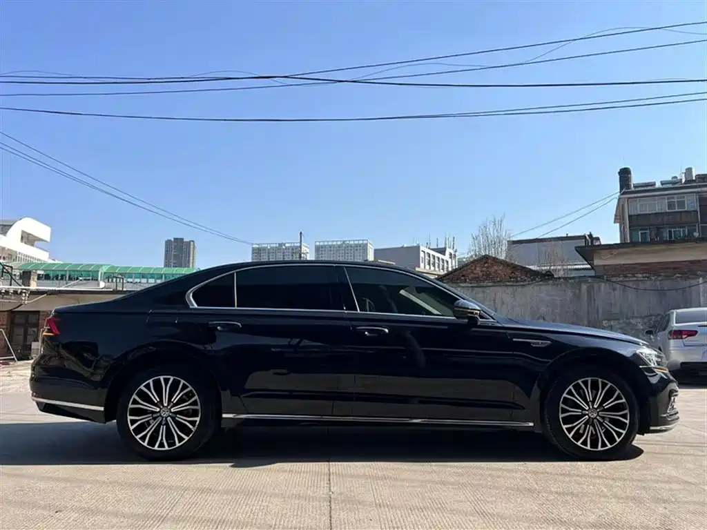Volkswagen Phideon 2020 — фото 3