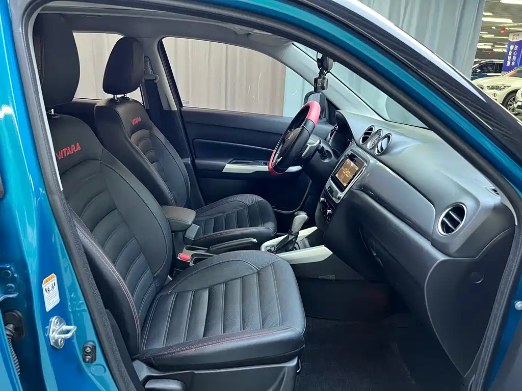 Suzuki Vitara 2017 — фото 13