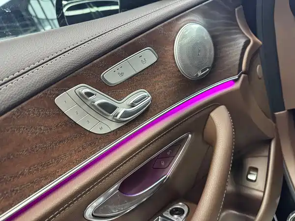 Mercedes-Benz E-Class 2023