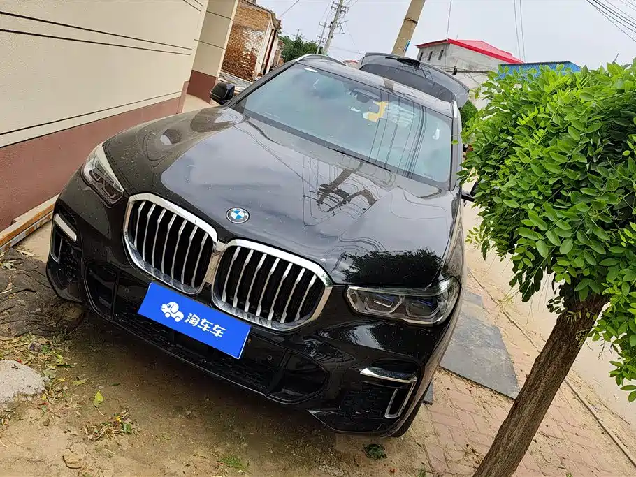 BMW X5 2023