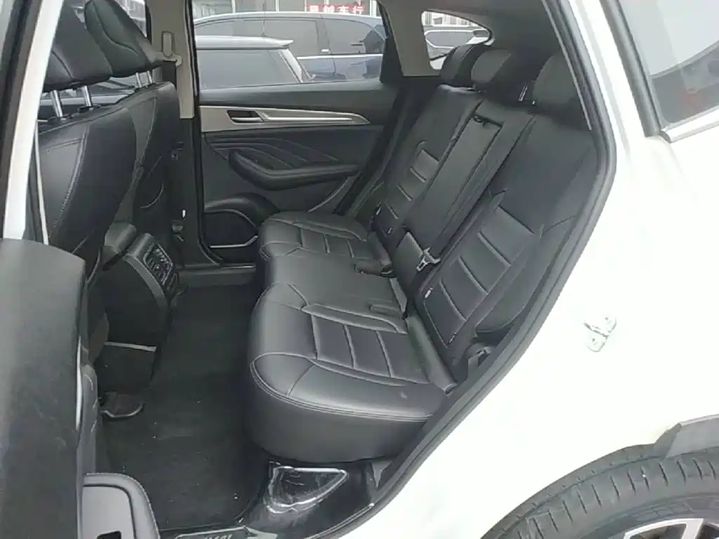 Haval F7 2020 — фото 17
