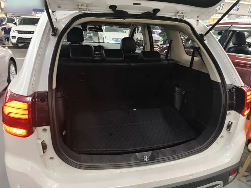 Mitsubishi Outlander 2020 — фото 19