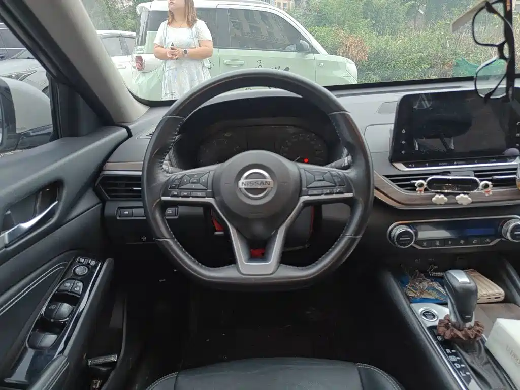 Nissan Teana 2023